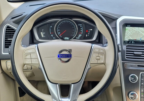 Volvo XC 60 cena 67000 przebieg: 165010, rok produkcji 2014 z Nowa Dęba małe 277